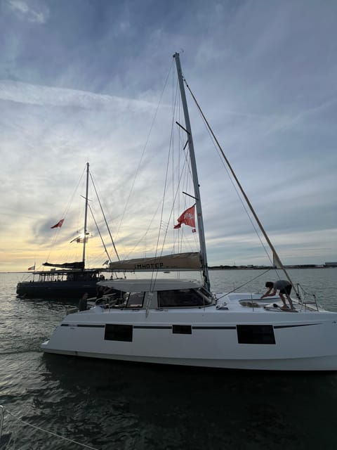 La Flotte En Ré - 2 Hrs Evening Catamaran Cruise - Good To Know