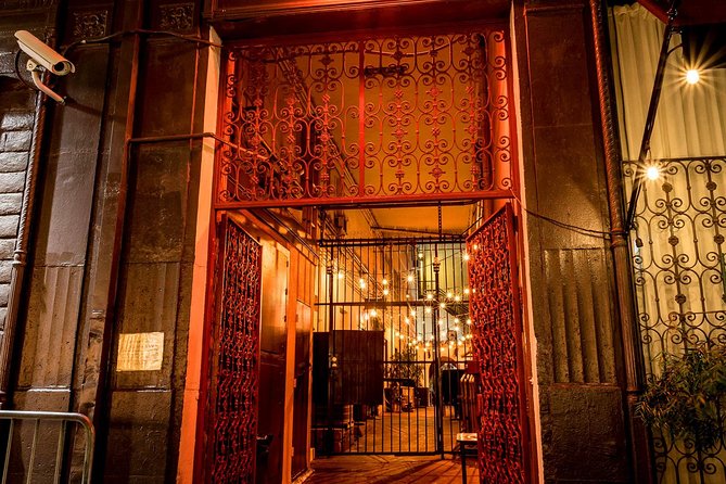 LA Ghosts: Terrors of Tinseltown Tour - Contacting Spirits: Optional Participation in the Tour