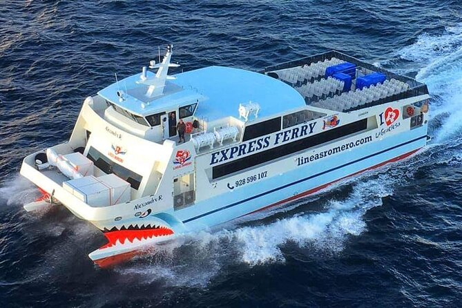 La Graciosa a Tu Disposición (Traslado En Autobús Y Boleto De Ferry De Regreso) - Common Questions
