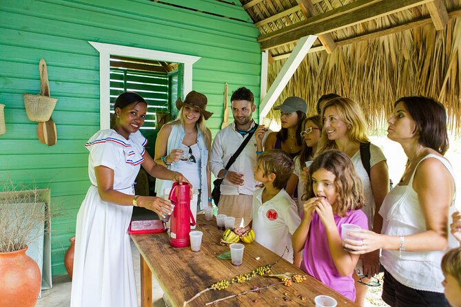 La Hacienda' Park - Tour Highlights