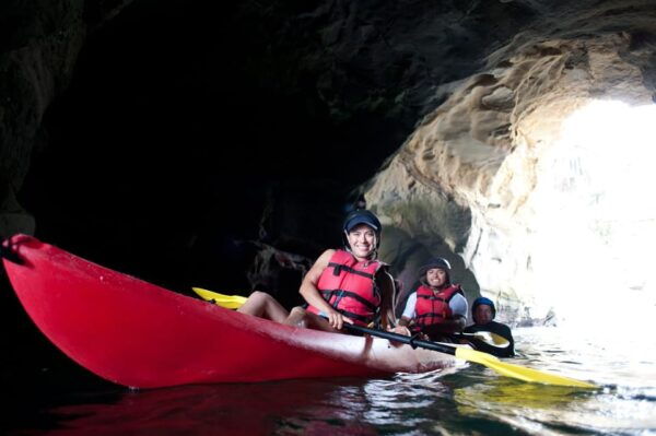 La Jolla: Sunset Kayak Tour of the 7 Caves - Exploring Sea Cliffs and Caves