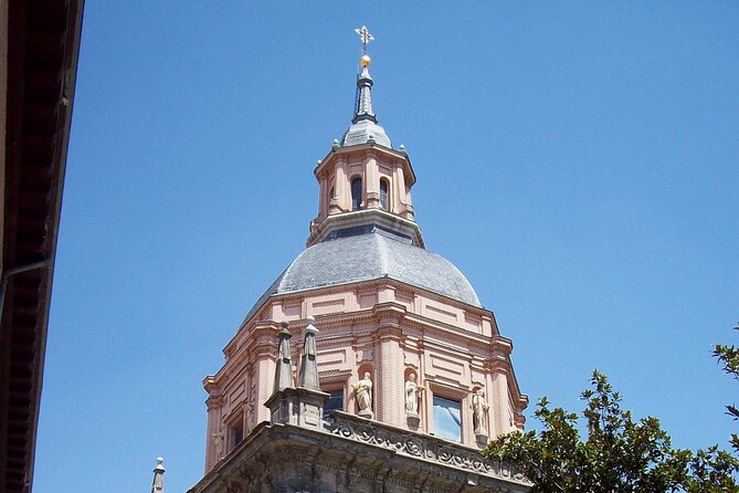 La Latina to Madrid Guided Tour With Breakfast - Common Questions