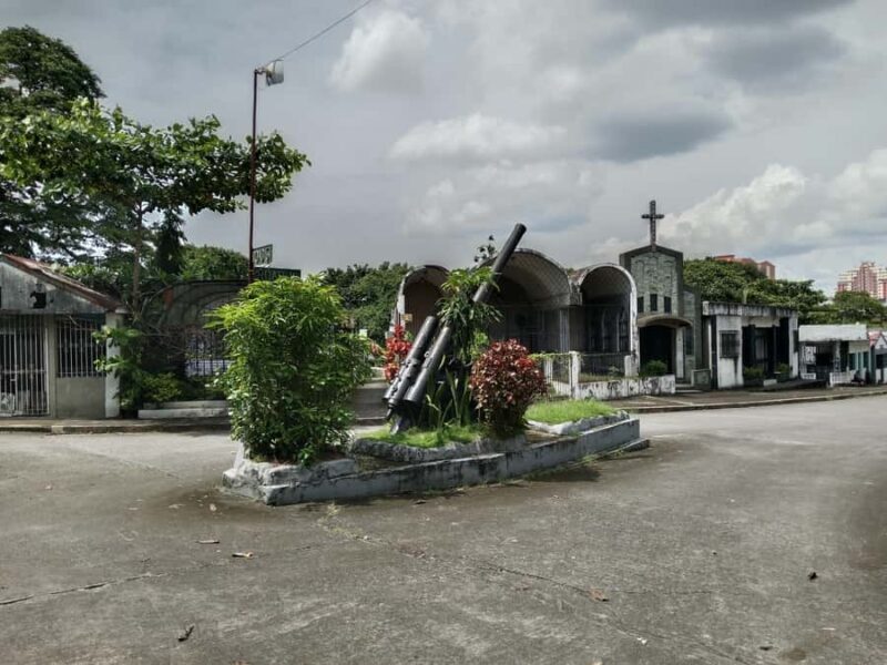 La Loma Catholic Cemetery Walking Tour - Getting to Know La Loma Catholic Cemetery