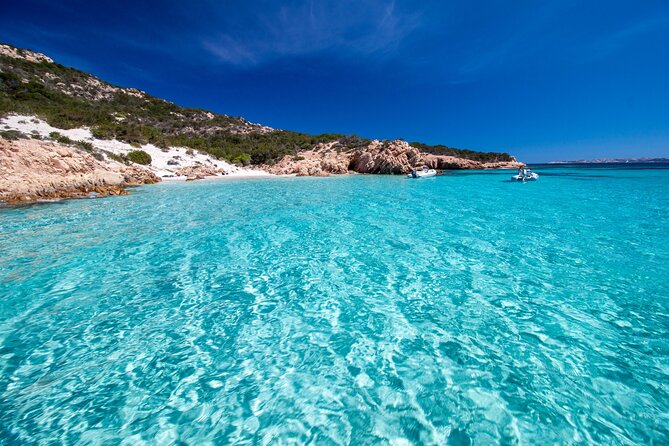La Maddalena Archipelago Comfort Boat Tour - Tour Highlights
