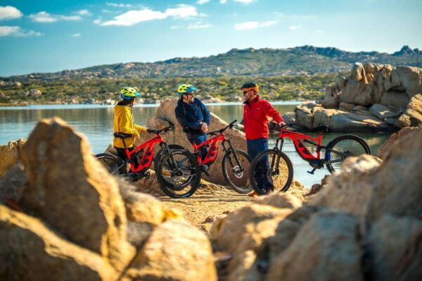 La Maddalena - Caprera: Premium E-Bike Tour Ducati E-Bikes - What to Bring