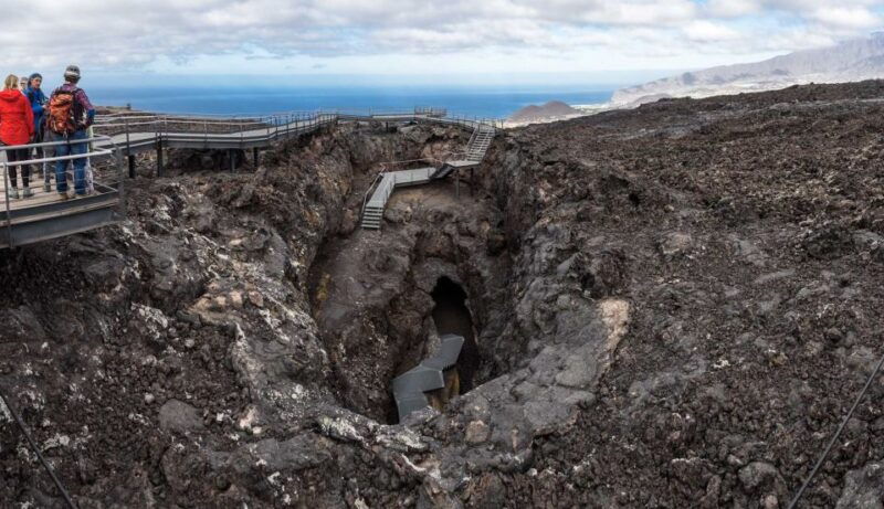 La Palma: Cueva De Las Palomas Volcanic Tube - Exploring the Lava Tube