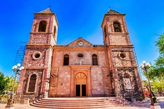 La Paz and Todos Santos Day Trip with Lunch - Who Should Consider This Tour?