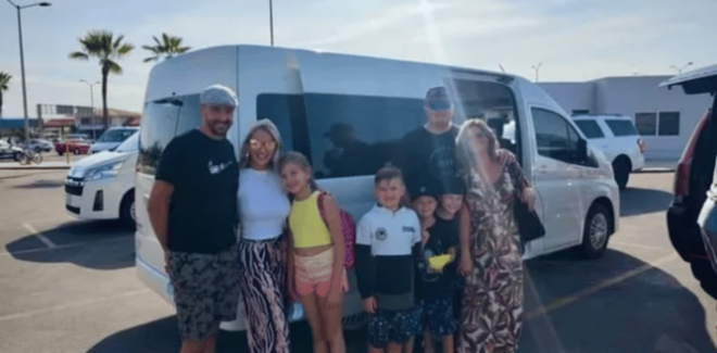 La Paz: Balandra Bay 3 Hour Shuttle - Nearby Parking Options