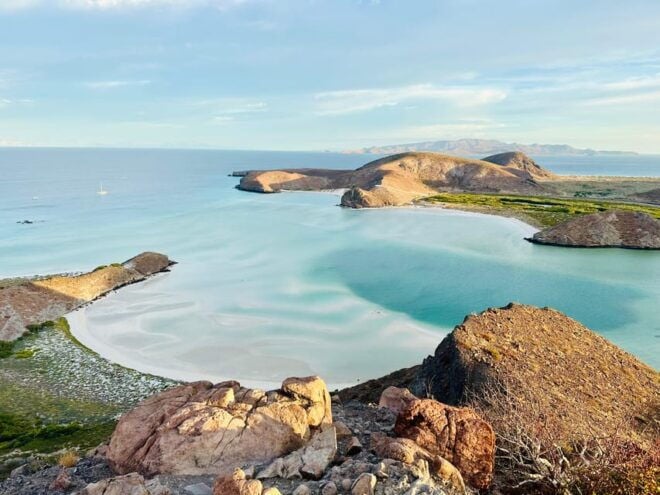 La Paz: Deluxe Yacht Adventure With Paddleboarding - Booking Flexibility