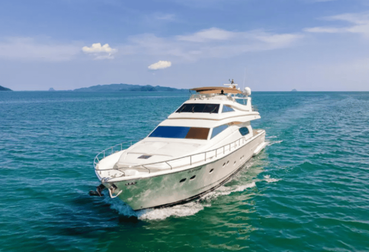 La Paz: Luxury Yacht Charter Experience Ferretti 80' - Good To Know