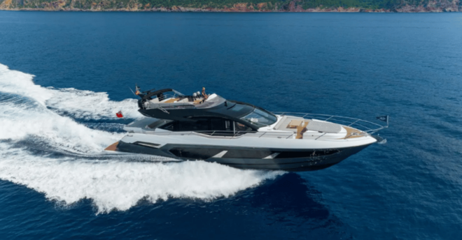 La Paz: Sunseeker 75 Yacht Charter - Gourmet Cuisine and Service