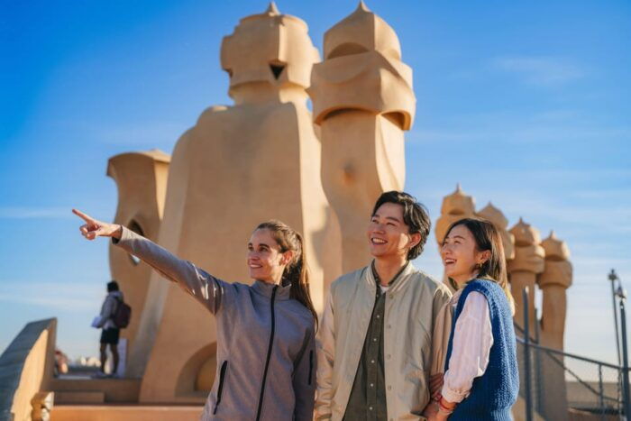 La Pedrera Premium: Exclusive Tour With Cava & Stunning View - Final Experience