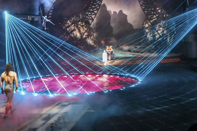 La Perle Show By Dragone Dubai With Transfers - Photography and Child Seating