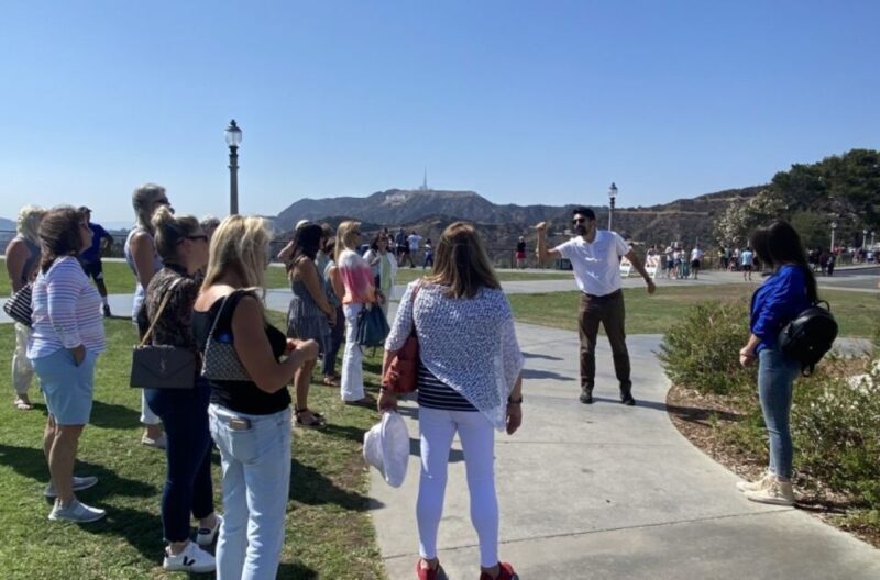 LA: Private Getty Center to Griffith Observatory Guided Tour - FAQ