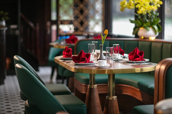 La Regina Day Cruise - Halong 1 Day Tour With 07 Hours on Bay - Selecting Date and Travelers