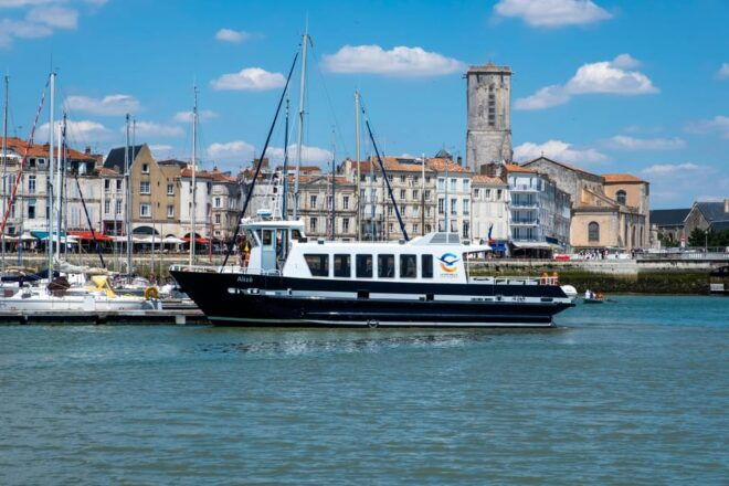La Rochelle and Its 3 Ports (1h45) - Experience the Cruise