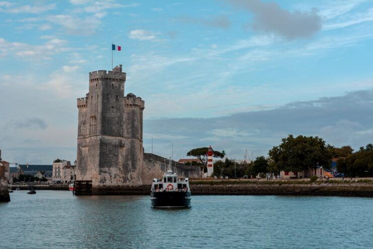 La Rochelle: Fort Boyard at Sunset (2:00) - Pricing Details