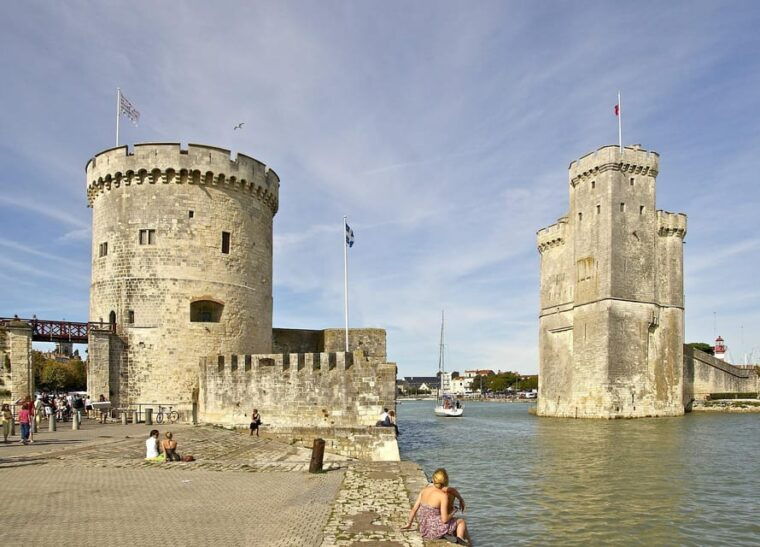 La Rochelle Private Guided City Tour - Key Attractions Not to Miss