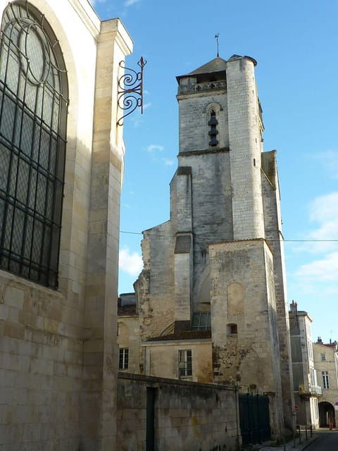 La Rochelle: Tour of the City With Fort Boyard Boat Trip - Fort Boyard: A Historical Insight