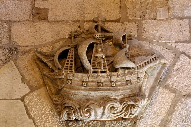 La Rochelle Towers Entrance Ticket - Common Questions