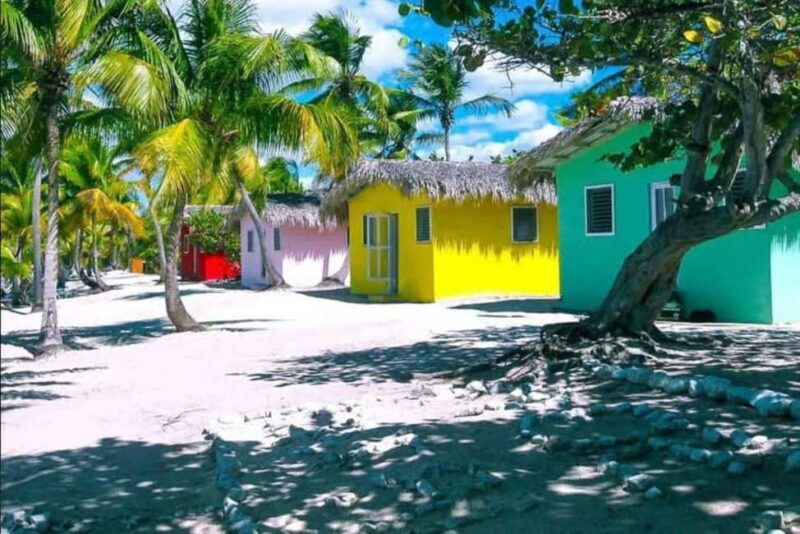 La Romana: Catalina Island Day Trip with Lunch & Drinks - Beach Relaxation and Authentic Dominican Lunch