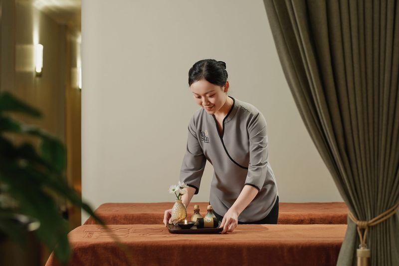 La Spa Lakeside: Luxury Wellness & Signature Treatments in Hanoi - A central Hanoi address with a quieter purpose