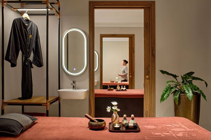 La Spa Lakeside: Luxury Wellness & Signature Treatments in Hanoi - Service, comfort, and what to keep in mind
