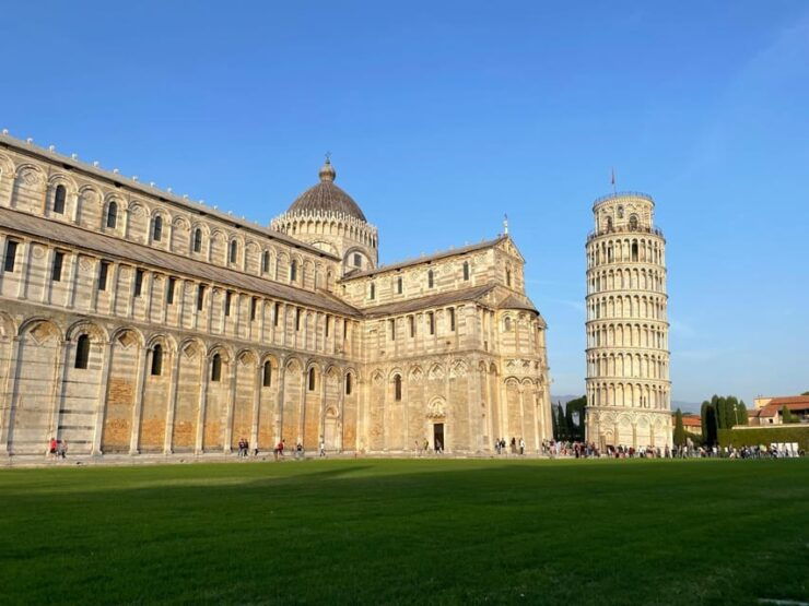 La Spezia and Pisa: Train Gulf of Poets and Bus Tour - Tour Overview
