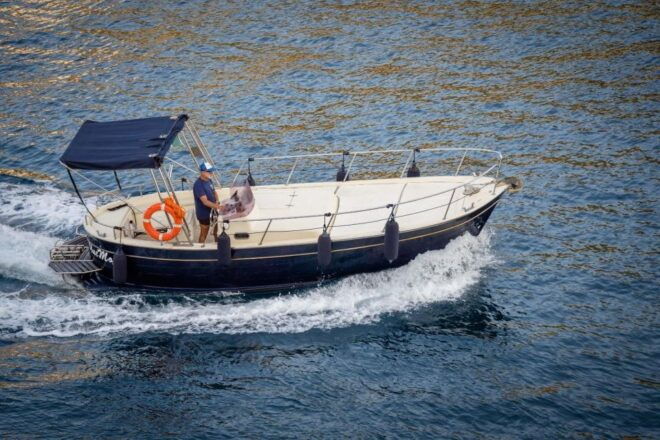 La Spezia Cinque Terre: Boat Tour With Aperitif at Sunset - Booking Information