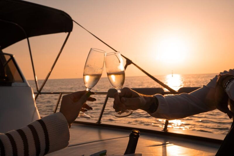 La Spezia: Gulf of Poets Sunset Boat Tour with Drinks - The Experience: What You Can Expect