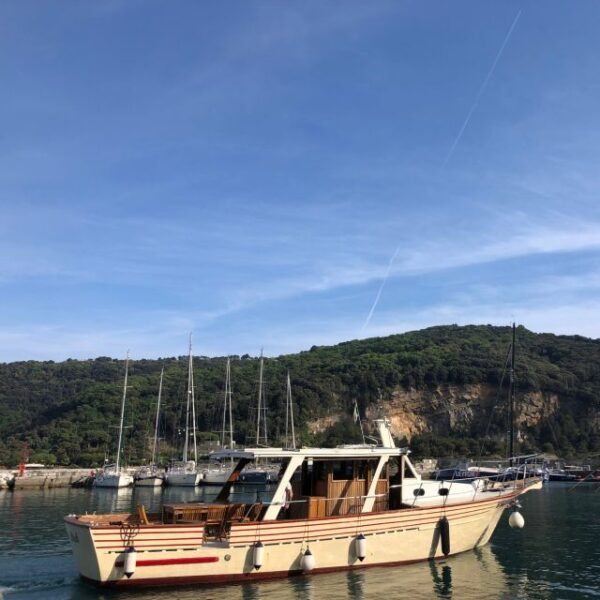 La Spezia: Porto Venere & Islands Sunset Boat Tour W/ Dinner - Additional Notes