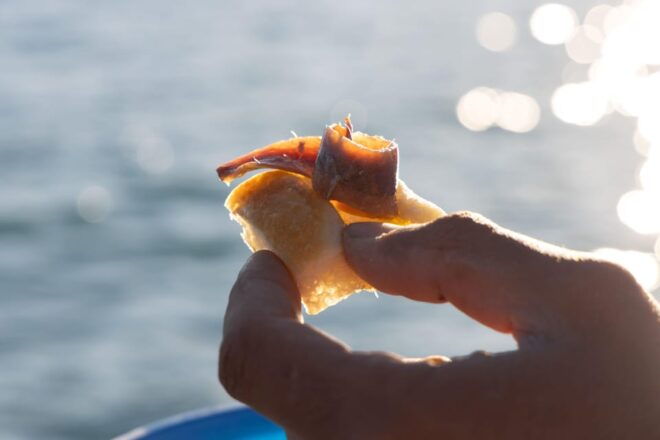 La Spezia: Sunset in Portovenere With Wine, Music & Focaccia - Music and Atmosphere