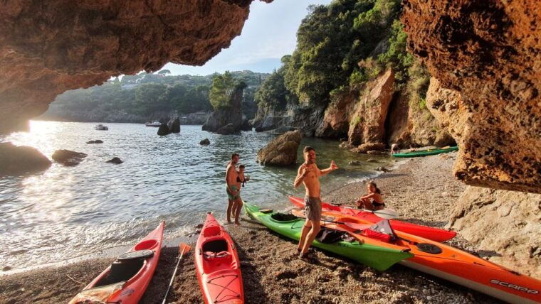 La Spezia: Sunset Kayak & Caves Tour With Swimming & Aperitif - Highlights of the Tour