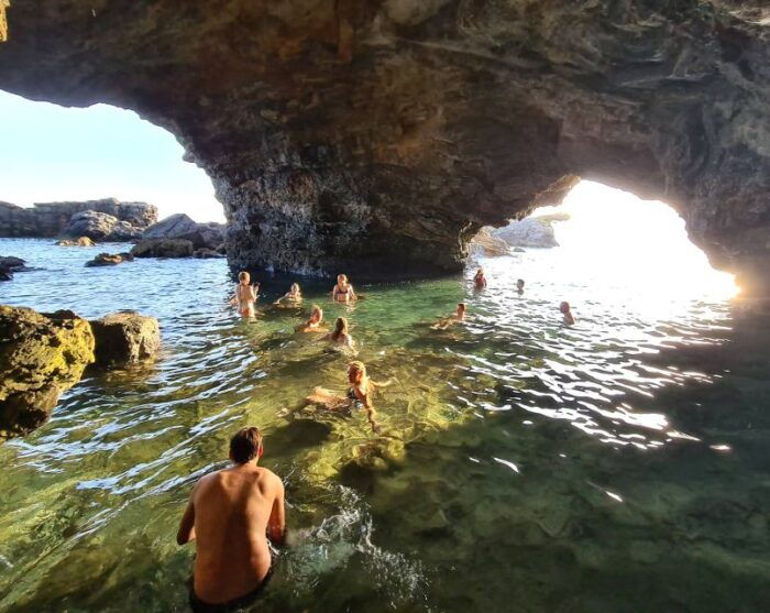 La Spezia: Sunset Kayak & Caves Tour With Swimming & Aperitif - Frequently Asked Questions