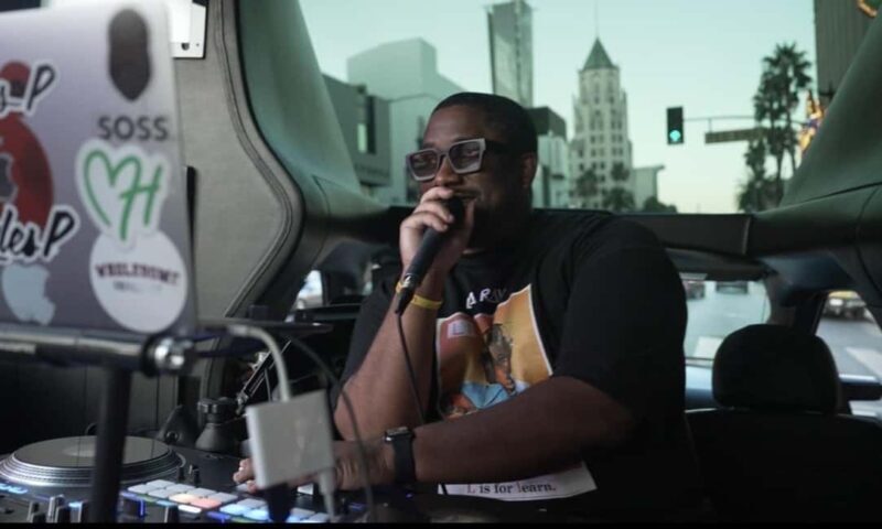 LA: TMZ Hollywood Bar and Club Tour with Onboard DJ - FAQ