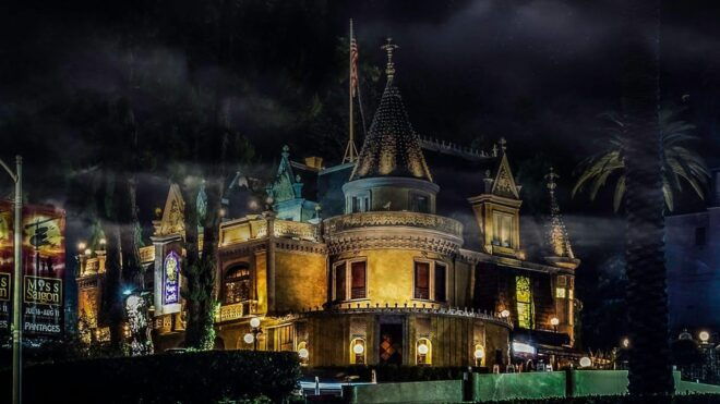 LA: Ultimate Dead of Night Walking Ghost Tour - Participant Information