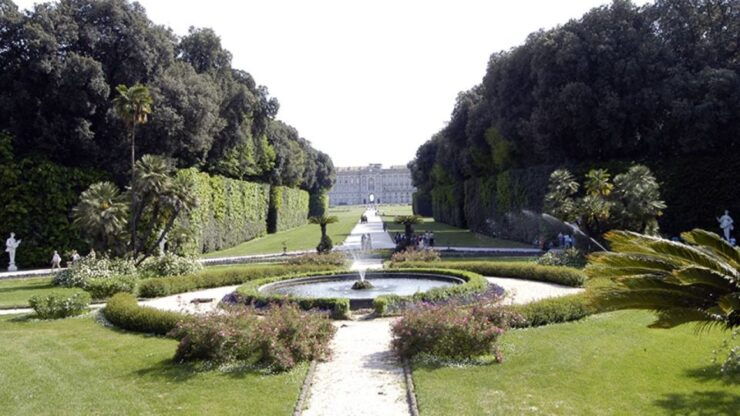 La Venaria Reale Entry Ticket and Hop-on Hop-off Bus Tour - Booking Details and Flexibility