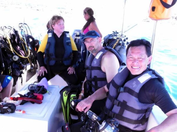 La Ventana: Scuba Diving Certified Divers Group Of 2 - Language Support