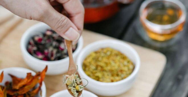 Lab Experience Create Your Own Bathtub Gin - Inclusions