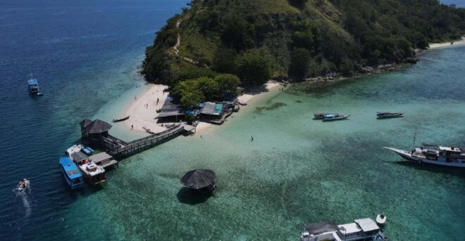 Labuan Bajo: 3-Day 2-Night Tour With Komodo and Pink Beach - Day 1 Activities