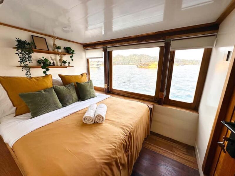 Labuan Bajo: 3-Day Komodo Sailing Tour - Dragons & Snorkel - An In-Depth Look at the Itinerary