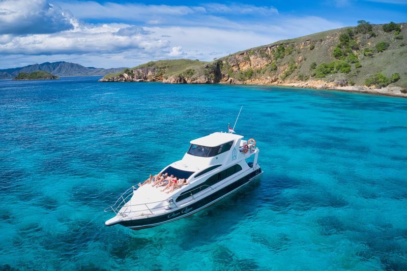 Labuan Bajo 4 Islands Full-Day Guided Snorkeling Tour - Four-island tour at a glance