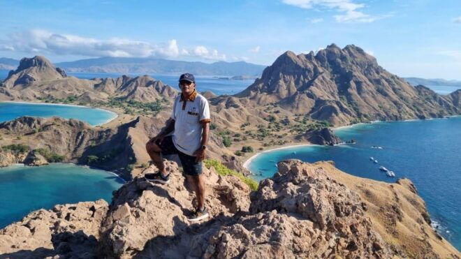 LABUAN BAJO EXCURSIONS : DAY SEA TOUR - Tour Inclusions