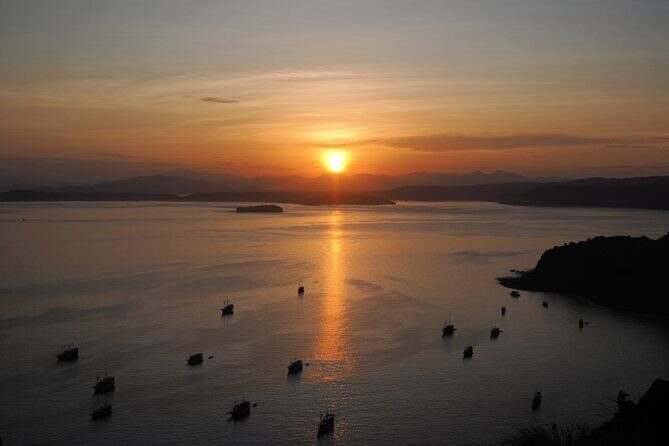 Labuan Bajo - Komodo multi day tour Using Luxury Pinishi Boat - FAQs