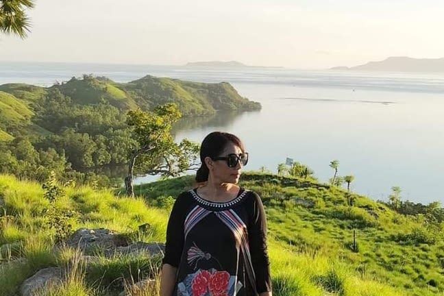 Labuan Bajo Lontar Hill Sunrise & Batu Cermin Cave Private Tour - Why pair a sunrise with a cave visit?