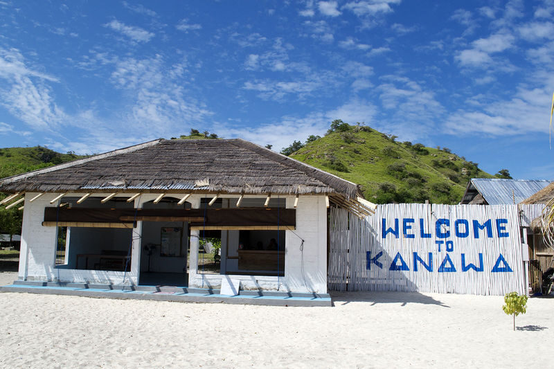 Labuan Bajo Padar & Kanawa Islands Full-Day Island Hopping Tour - Kanawa gives you one more island stop