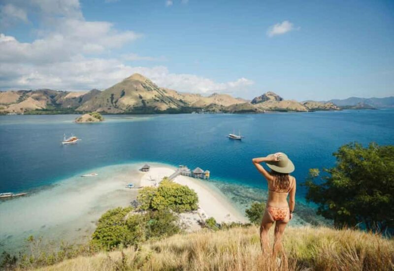 Labuan Bajo: Private Komodo & Island-Hop Yacht w/ Snorkel - An In-Depth Look at the Tour Experience