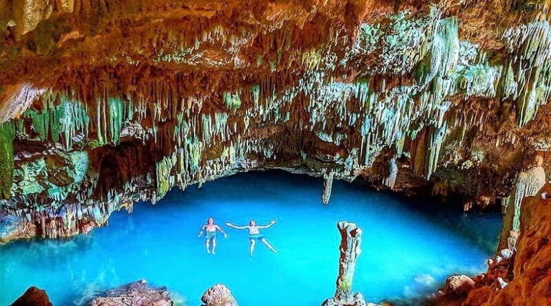 Labuan Bajo: Rangko Cave & Batu Cermin Cave and Sylvia Hill - What to Expect from the Tour