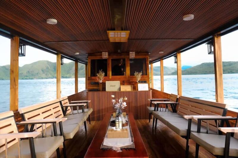 Labuan Bajo: Sea Trip on Kimochi Wooden Boat With Photo - An In-Depth Look at the Komodo Sea Trip Experience