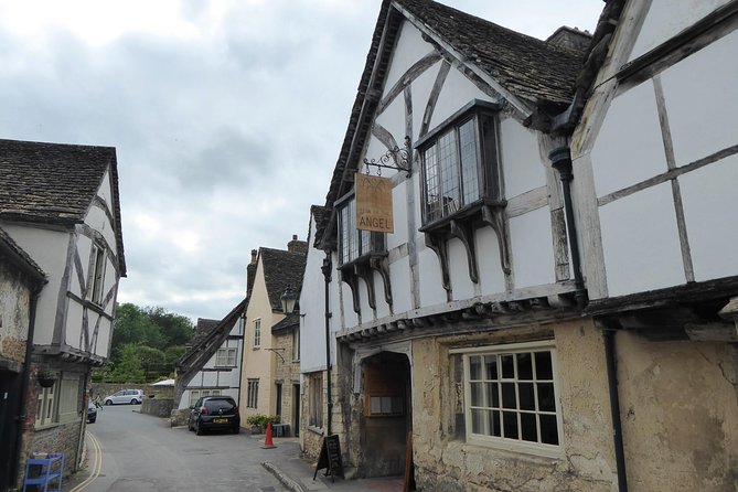Lacock and Castle Combe - Afternoon Private Tour - Meeting and Pickup Details